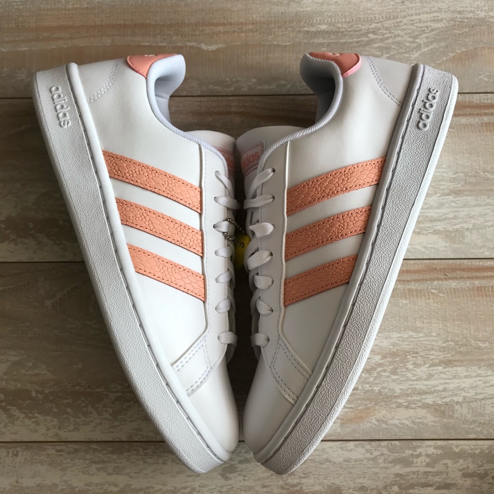 NWT Adidas Grand Court Women’s Shoes - Picture 5 of 8